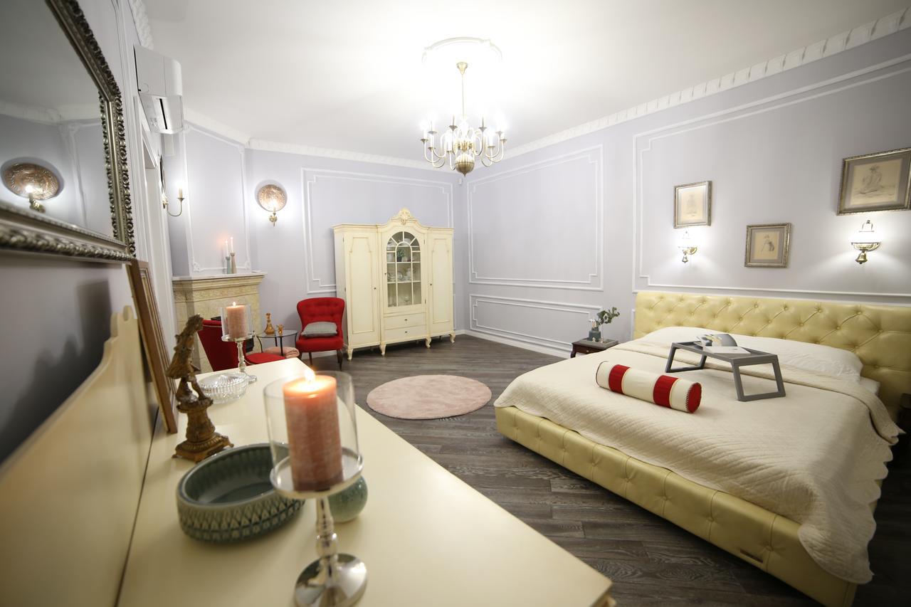 Franco Luxury Lägenhet Lviv Exteriör bild