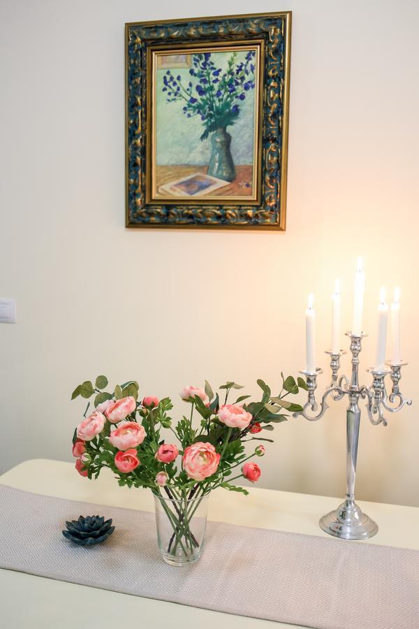 Franco Luxury Lägenhet Lviv Exteriör bild